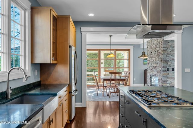 3 Bayonne Avenue, Monmouth Beach, NJ 07750