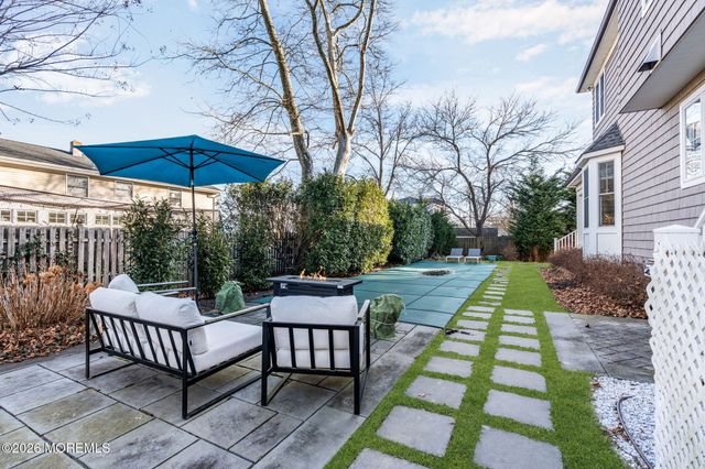 3 Bayonne Avenue, Monmouth Beach, NJ 07750