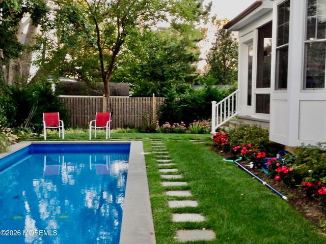 3 Bayonne Avenue, Monmouth Beach, NJ 07750