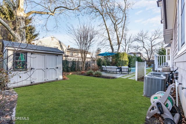 3 Bayonne Avenue, Monmouth Beach, NJ 07750