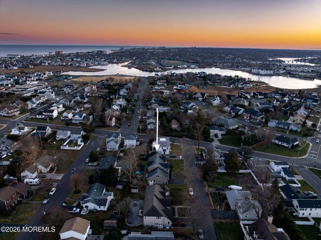 3 Bayonne Avenue, Monmouth Beach, NJ 07750