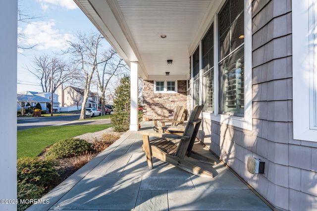 3 Bayonne Avenue, Monmouth Beach, NJ 07750