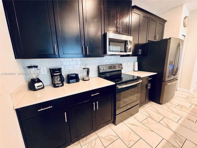 1555 Sandbagger Dr, Other City - In The State Of Florida, FL 33896