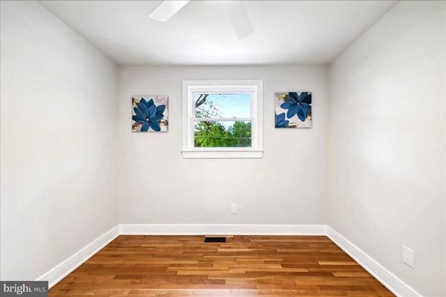 6904 FRIENDSHIP RD, Clinton, MD 20735