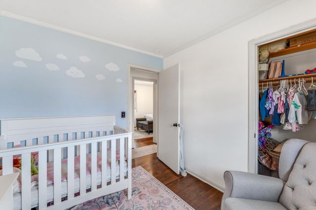 4080 Jersey Avenue N, Crystal, MN 55427