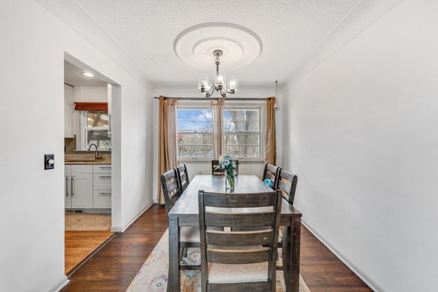 4080 Jersey Avenue N, Crystal, MN 55427