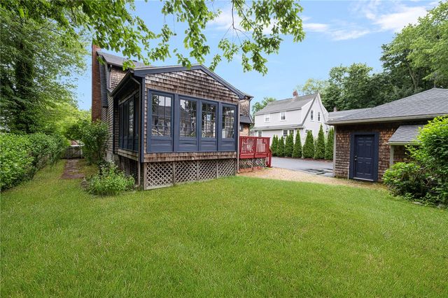 11 Coombs Street, East Providence, RI 02916