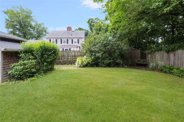 11 Coombs Street, East Providence, RI 02916