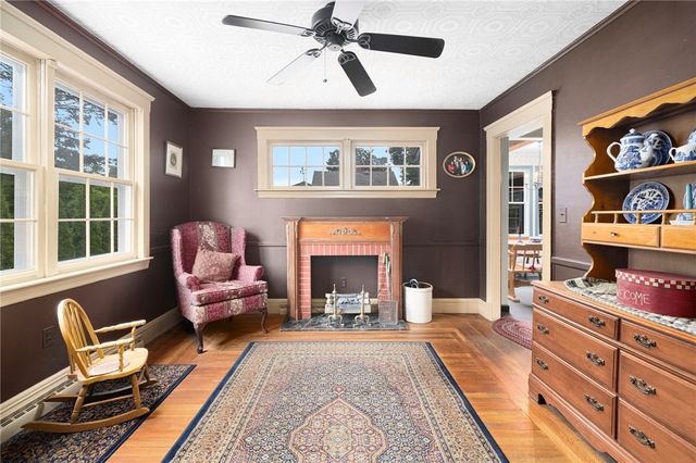 11 Coombs Street, East Providence, RI 02916