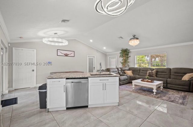 16857 90th St N, Loxahatchee, FL 33470