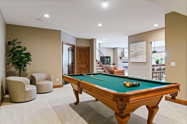 10053 Trails End Road, Chanhassen, MN 55317