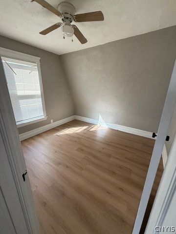 225 East Colvin Street, Syracuse, NY 13205