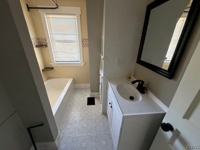 225 East Colvin Street, Syracuse, NY 13205