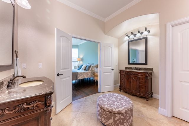 1233 Grayhawk Drive, Forney, TX 75126