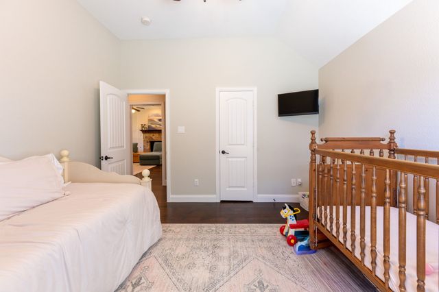 1233 Grayhawk Drive, Forney, TX 75126