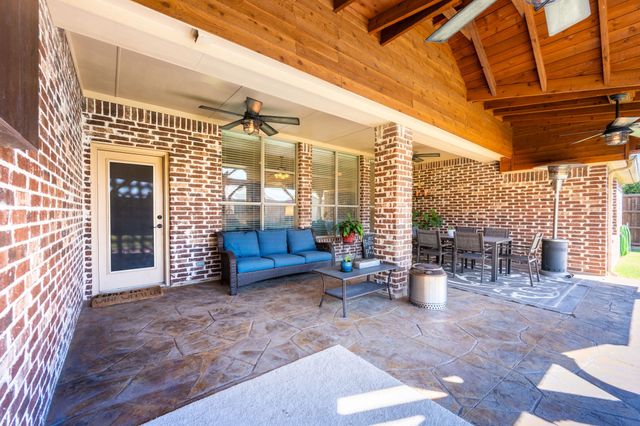 1233 Grayhawk Drive, Forney, TX 75126