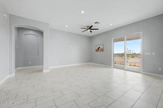 40811 W GEORGIA Avenue, Tonopah, AZ 85354