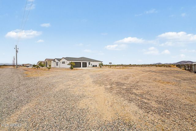 40811 W GEORGIA Avenue, Tonopah, AZ 85354