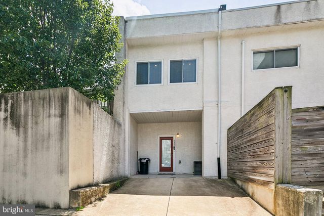 407 FAIRMOUNT, Philadelphia, PA 19123