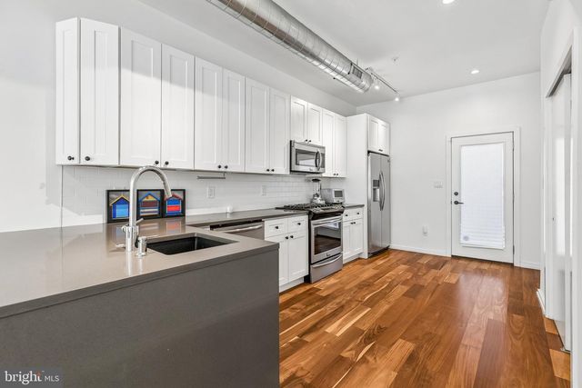 407 FAIRMOUNT, Philadelphia, PA 19123