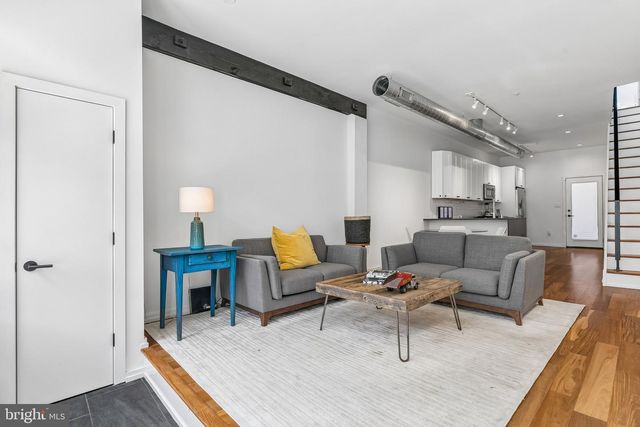 407 FAIRMOUNT, Philadelphia, PA 19123