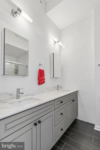 407 FAIRMOUNT, Philadelphia, PA 19123
