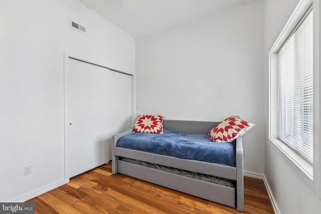 407 FAIRMOUNT, Philadelphia, PA 19123