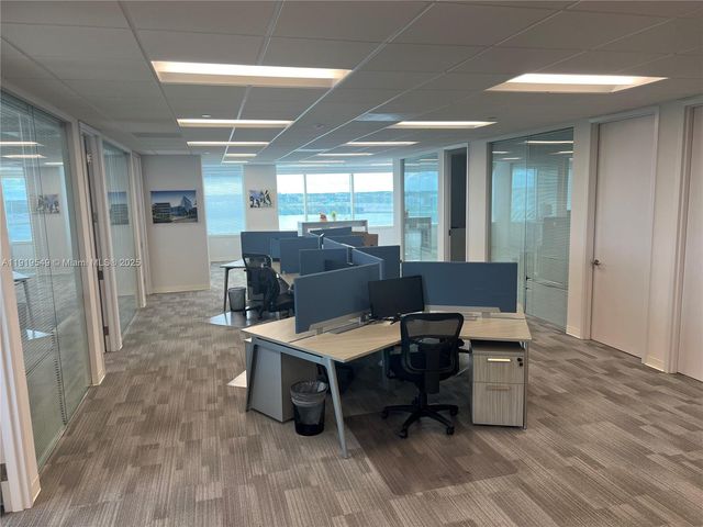 800 NW 62nd Ave 9th Floor, Miami, FL 33126