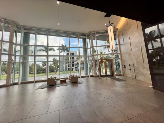 800 NW 62nd Ave 9th Floor, Miami, FL 33126