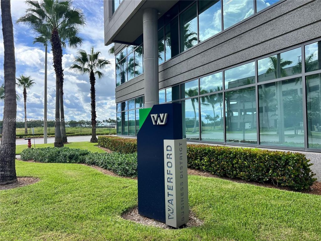 800 NW 62nd Ave 9th Floor, Miami, FL 33126