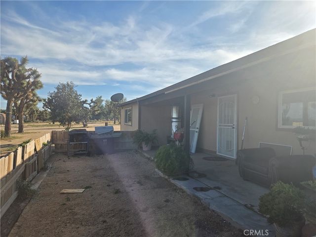 57345 Old Haggard Road, Yucca Valley, CA 92284
