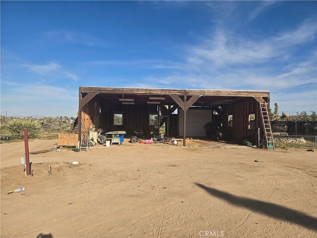 57345 Old Haggard Road, Yucca Valley, CA 92284