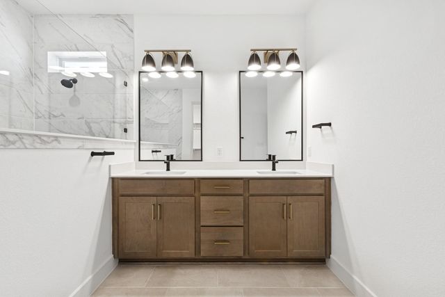 279 Flowering Senna DR, Buda, TX 78610