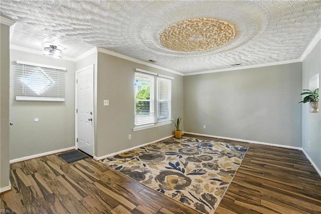 404 Osprey ST, Virginia Beach, VA 23462
