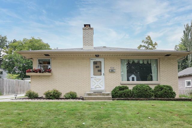 9458 W Mitchell STREET, West Allis, WI 53214