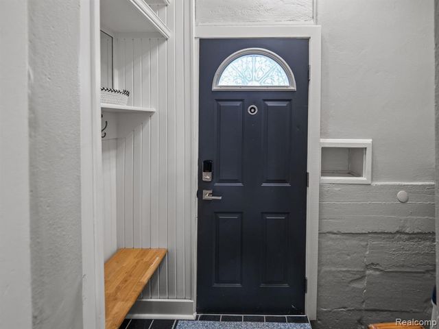 227 Shotwell Street, White Lake, MI 48386