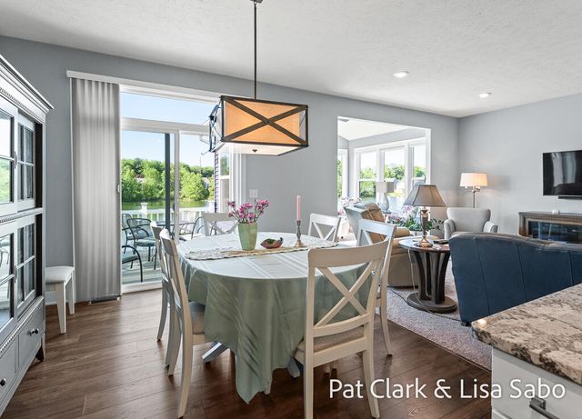 13458 Waybury Drive, Nunica, MI 49448