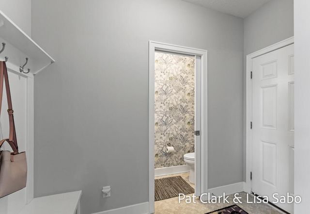 13458 Waybury Drive, Nunica, MI 49448