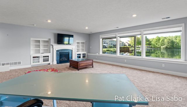 13458 Waybury Drive, Nunica, MI 49448
