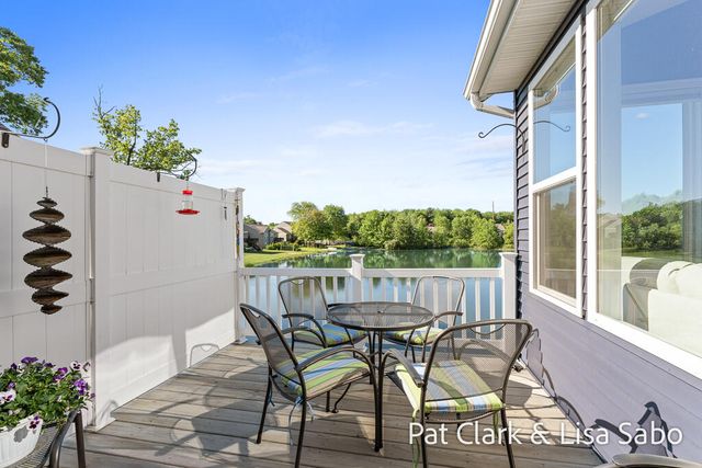 13458 Waybury Drive, Nunica, MI 49448