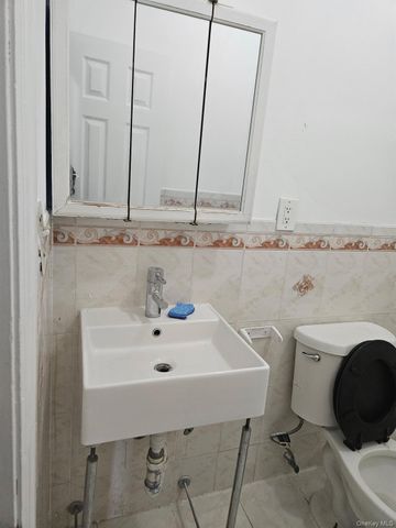 484 Beach 44th Street, Far Rockaway, NY 11691