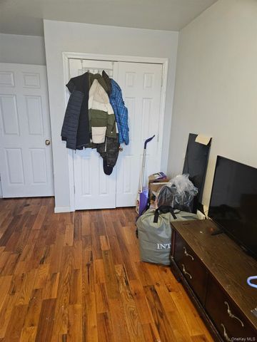 484 Beach 44th Street, Far Rockaway, NY 11691