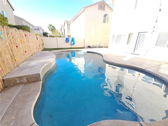 5031 Moose Falls Drive, Las Vegas, NV 89141