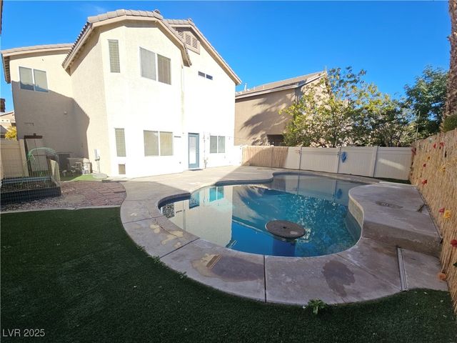 5031 Moose Falls Drive, Las Vegas, NV 89141