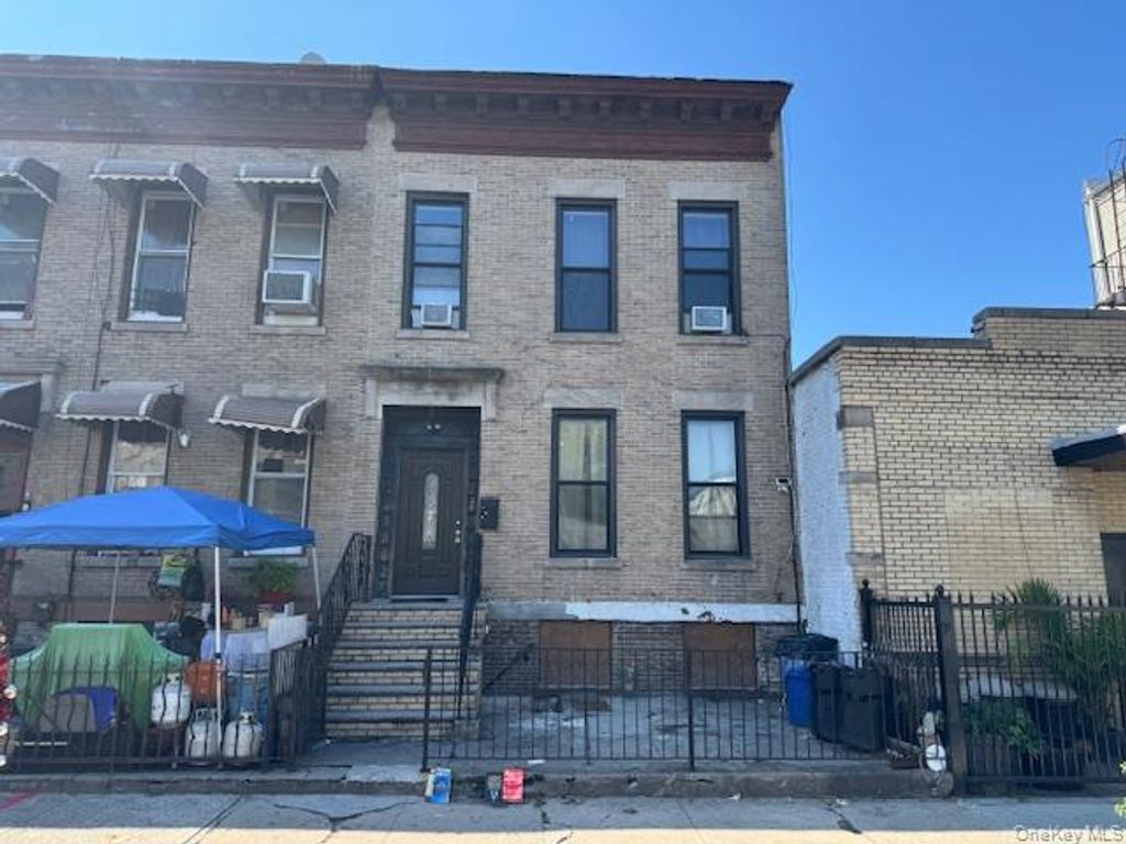 186 Howard Avenue, Brooklyn, NY 11233