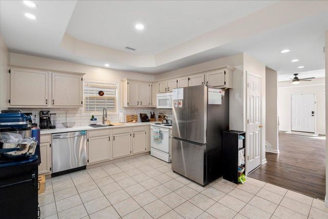 1117 Oatlands Park, Lexington, KY 40509