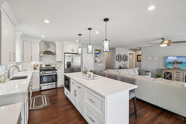 2785 Gains Court, Yorkville, IL 60560