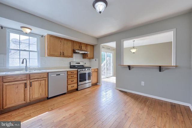 318 N DWIGHT ST, Reading, PA 19609