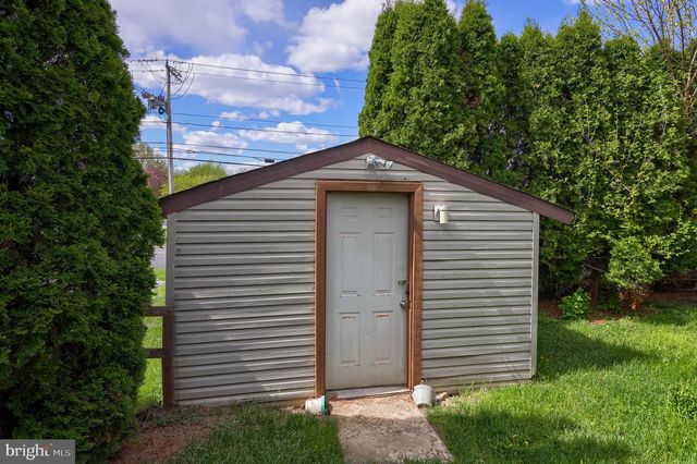 318 N DWIGHT ST, Reading, PA 19609