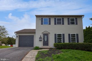318 N DWIGHT ST, Reading, PA 19609